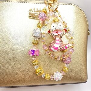 🩷 Luxury Bag/Phone Chain Charm/Keychain PINK CHINESE DRAGON Bling Crystal Beads